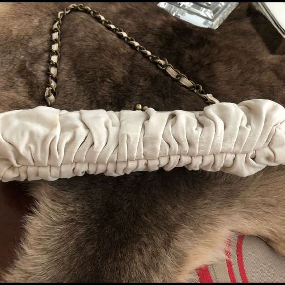 BCBGMAXAZRIA Clutch. - Picture 6 of 6